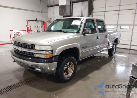 2001 Chevrolet Silverado 1500Hd Ls z USA, uszkodzony, nr VIN 1GCGK13U91F190330